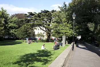 Victoria Square Hotel,Bristol Floating Harbour>>Bristol,3 star