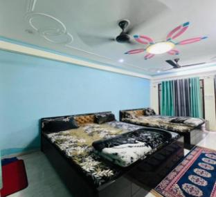 Vandana Palace,,2 star