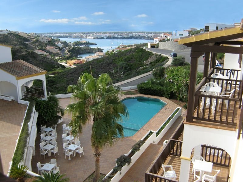 calallonga hotel menorca