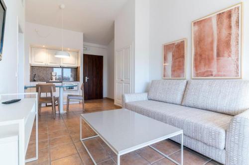 calallonga hotel menorca