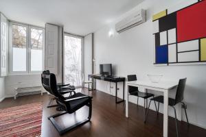 olala fine arts studios