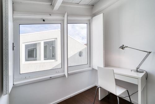 olala fine arts studios