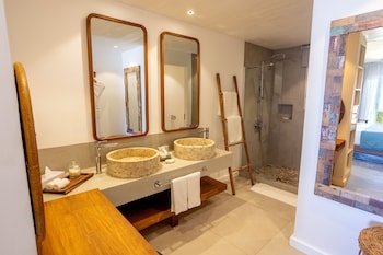 seapoint boutique hotel adults only