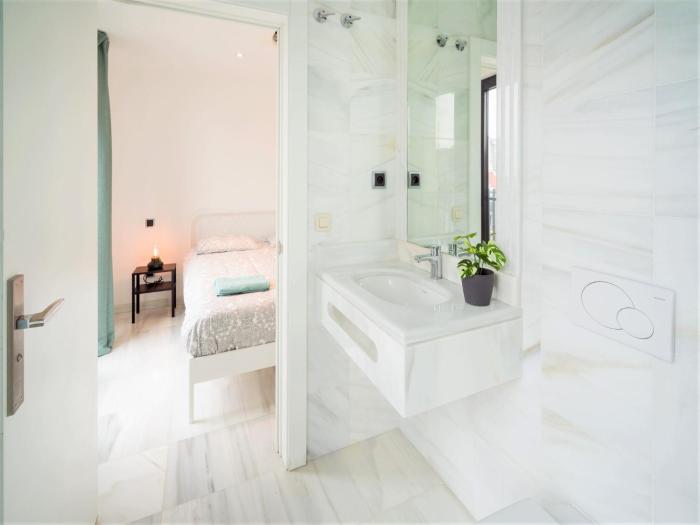 lodge apartment in centre of antwerp