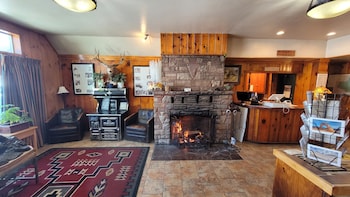 Jacob Lake Inn,,2 star