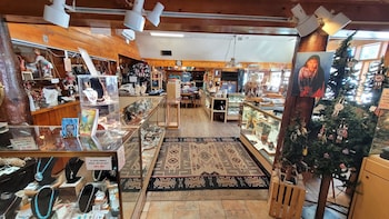 Jacob Lake Inn,,2 star