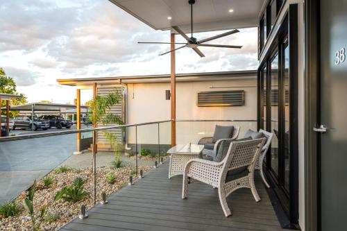 athena studio units