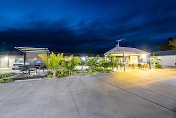 athena studio units