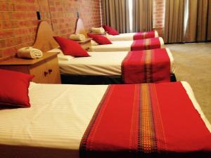 Pooraka Motor Inn,Ingle Farm>>Adelaide,3 star