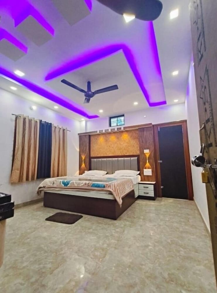 raj villa
