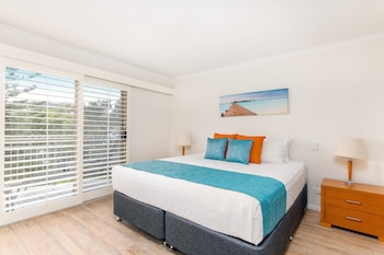 the village holiday apartments at burleigh