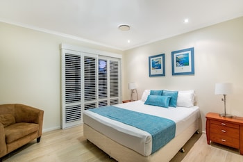 the village holiday apartments at burleigh