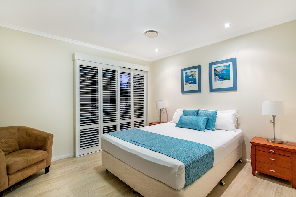 the village holiday apartments at burleigh