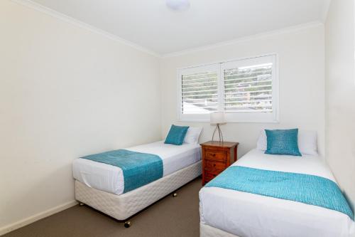 the village holiday apartments at burleigh