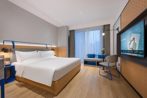 novotel living hangzhou international convention center