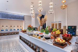 novotel living hangzhou international convention center