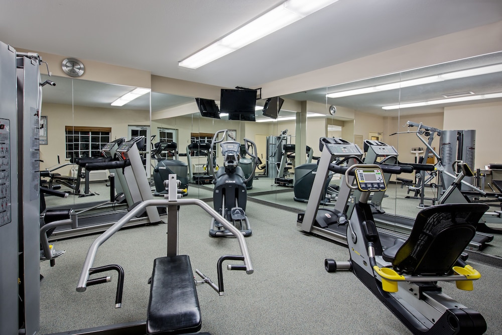 candlewood suites perrysburg by ihg