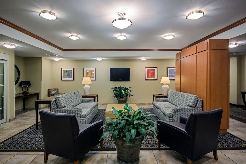 candlewood suites perrysburg by ihg