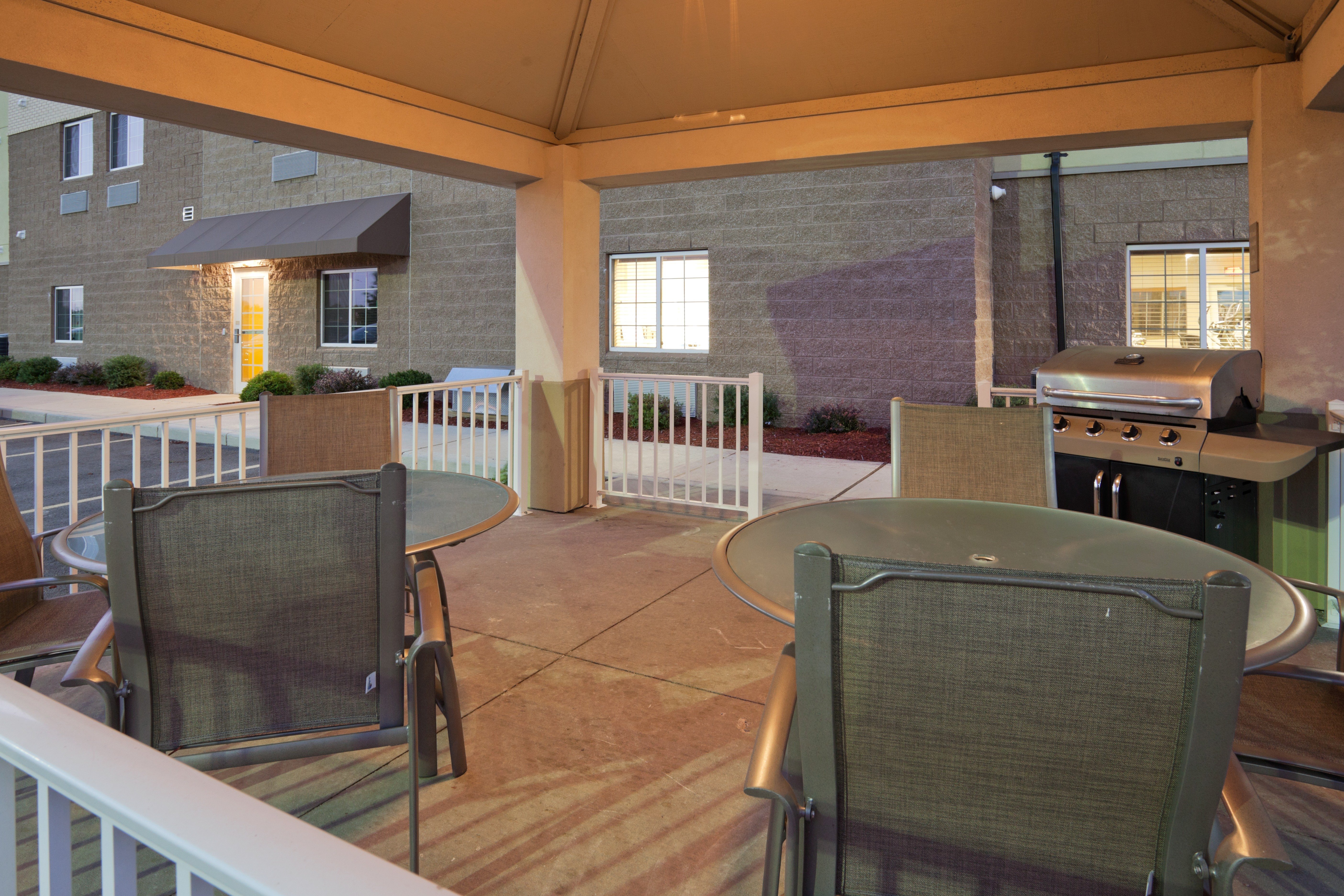 candlewood suites perrysburg by ihg