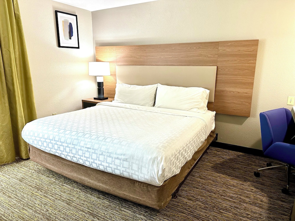 candlewood suites savannah airport by ihg