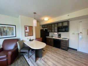 candlewood suites secaucus meadowlands by ihg