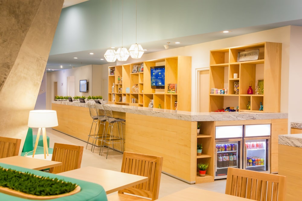 fiesta inn loft ciudad del carmen