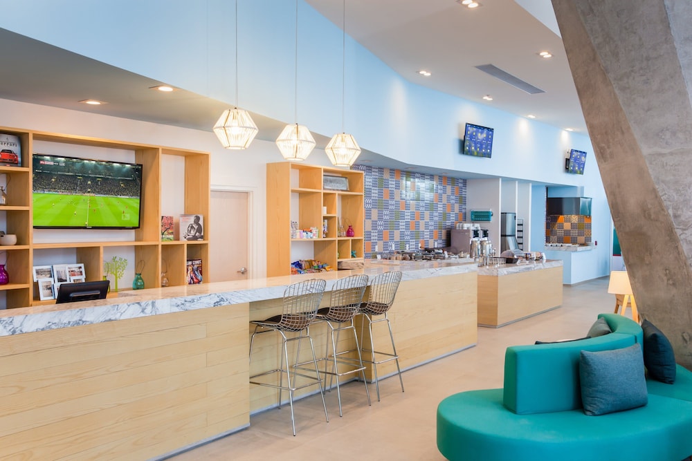 fiesta inn loft ciudad del carmen