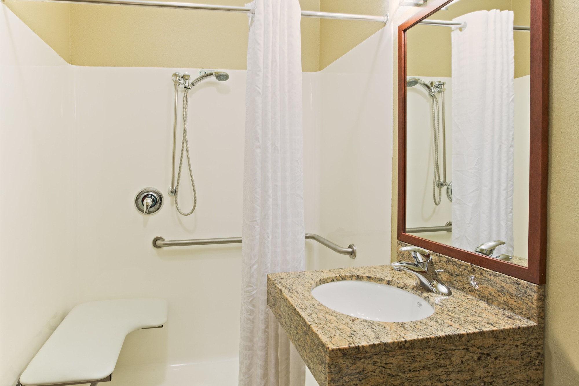 candlewood suites tallahassee by ihg