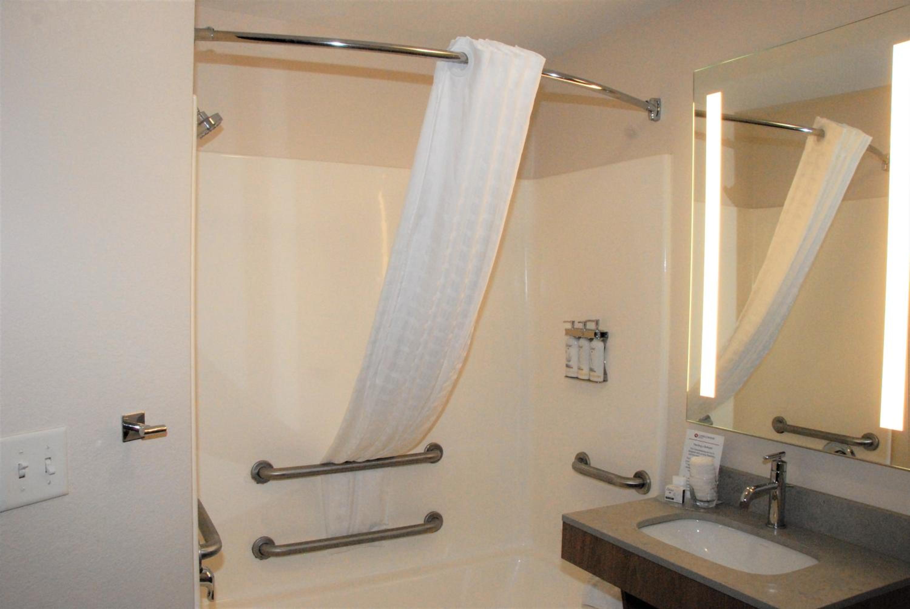 candlewood suites tallahassee by ihg