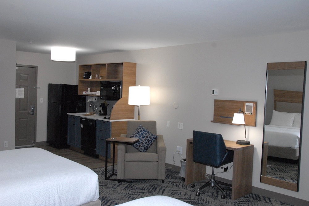 candlewood suites tallahassee by ihg
