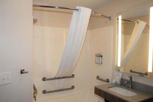candlewood suites tallahassee by ihg