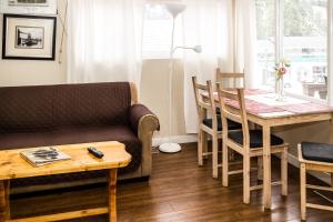 crescent motel