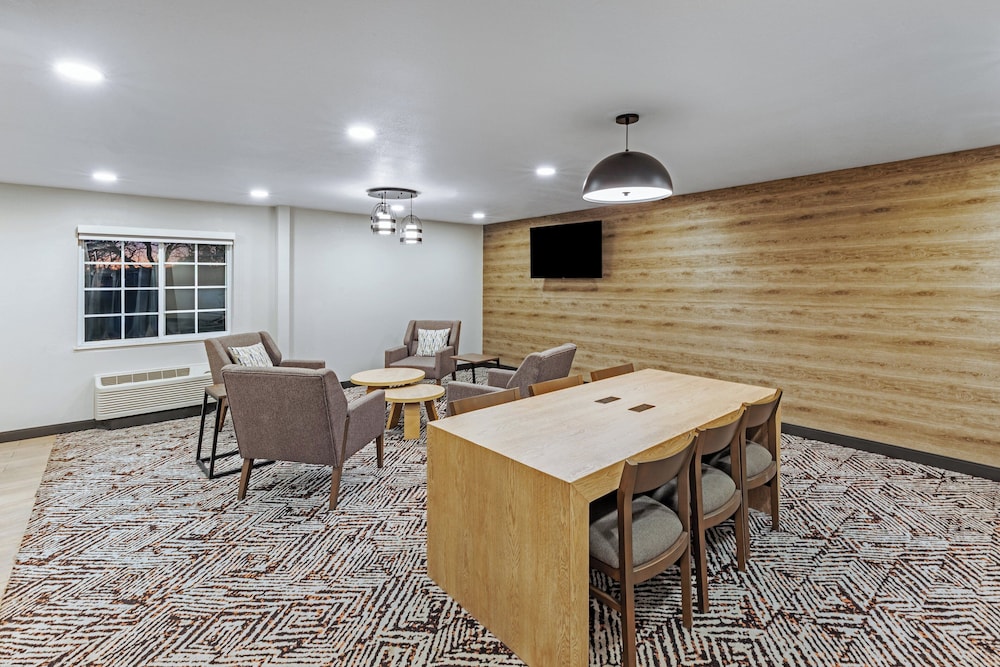 candlewood suites topeka west by ihg