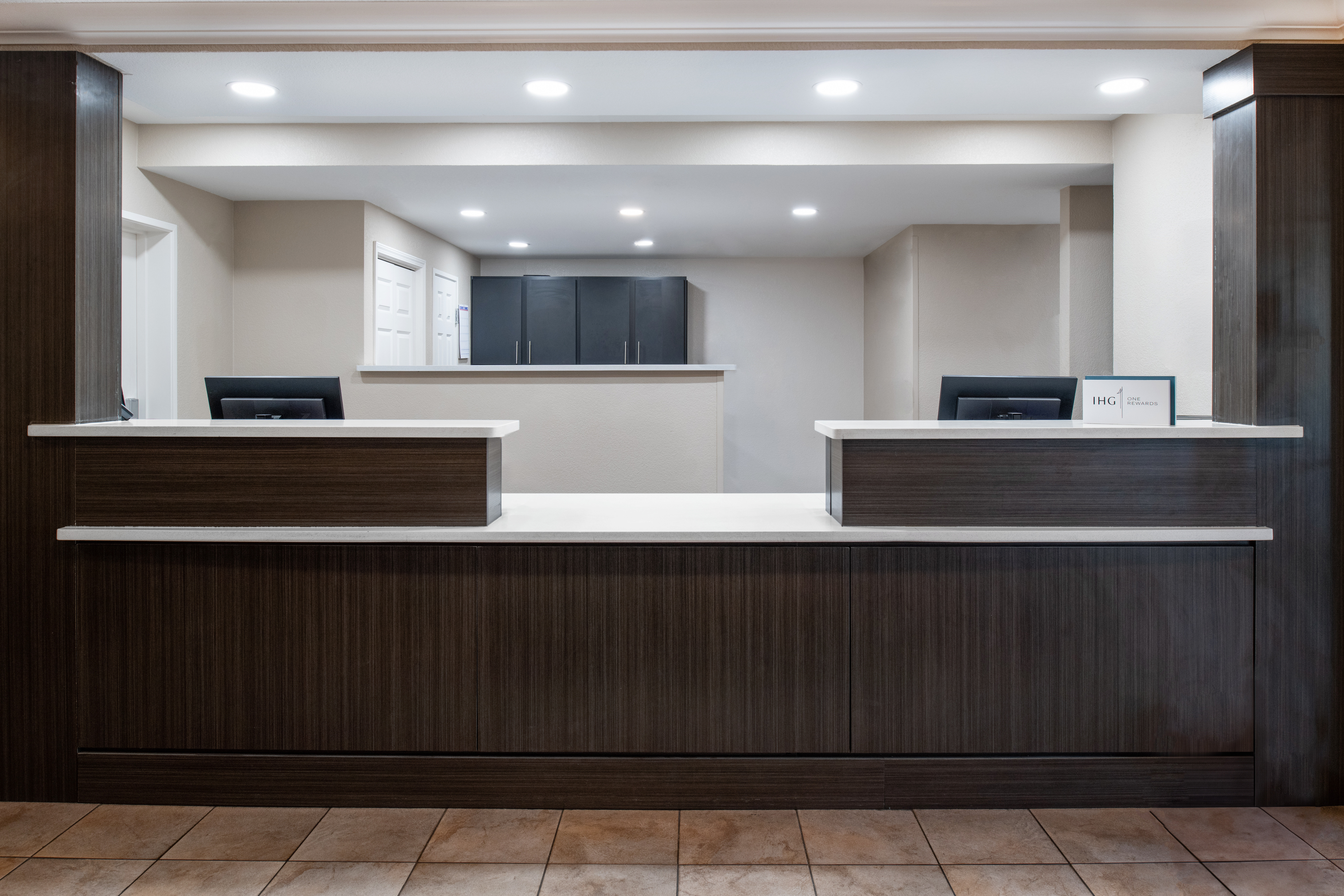 candlewood suites turlock by ihg