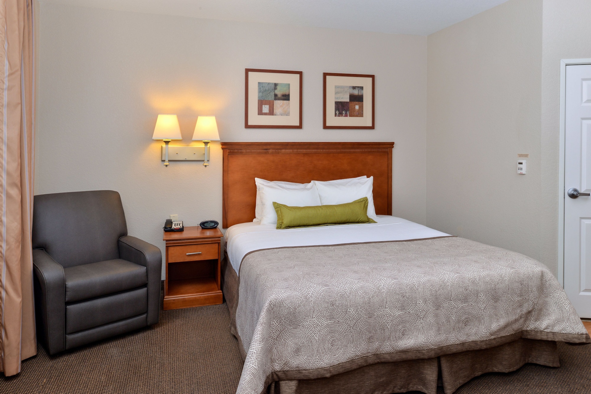 candlewood suites turlock by ihg