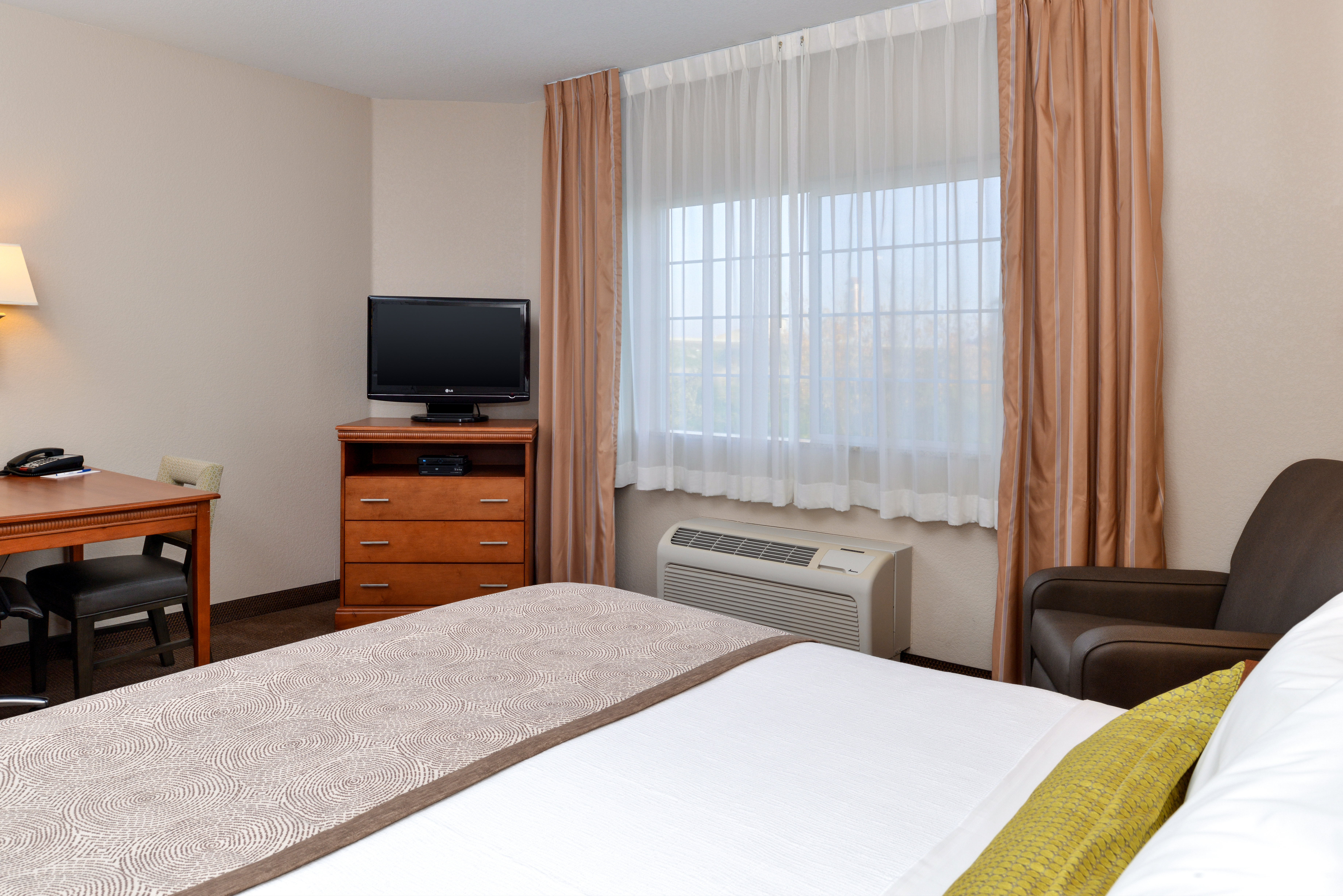 candlewood suites turlock by ihg