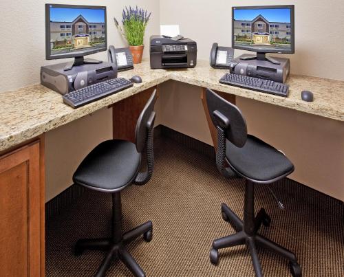 candlewood suites turlock by ihg