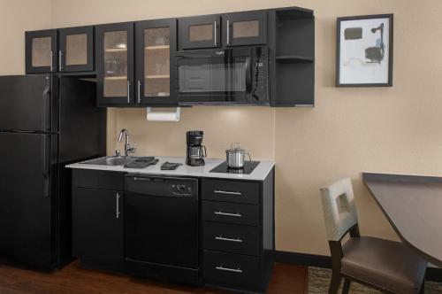 candlewood suites turlock by ihg
