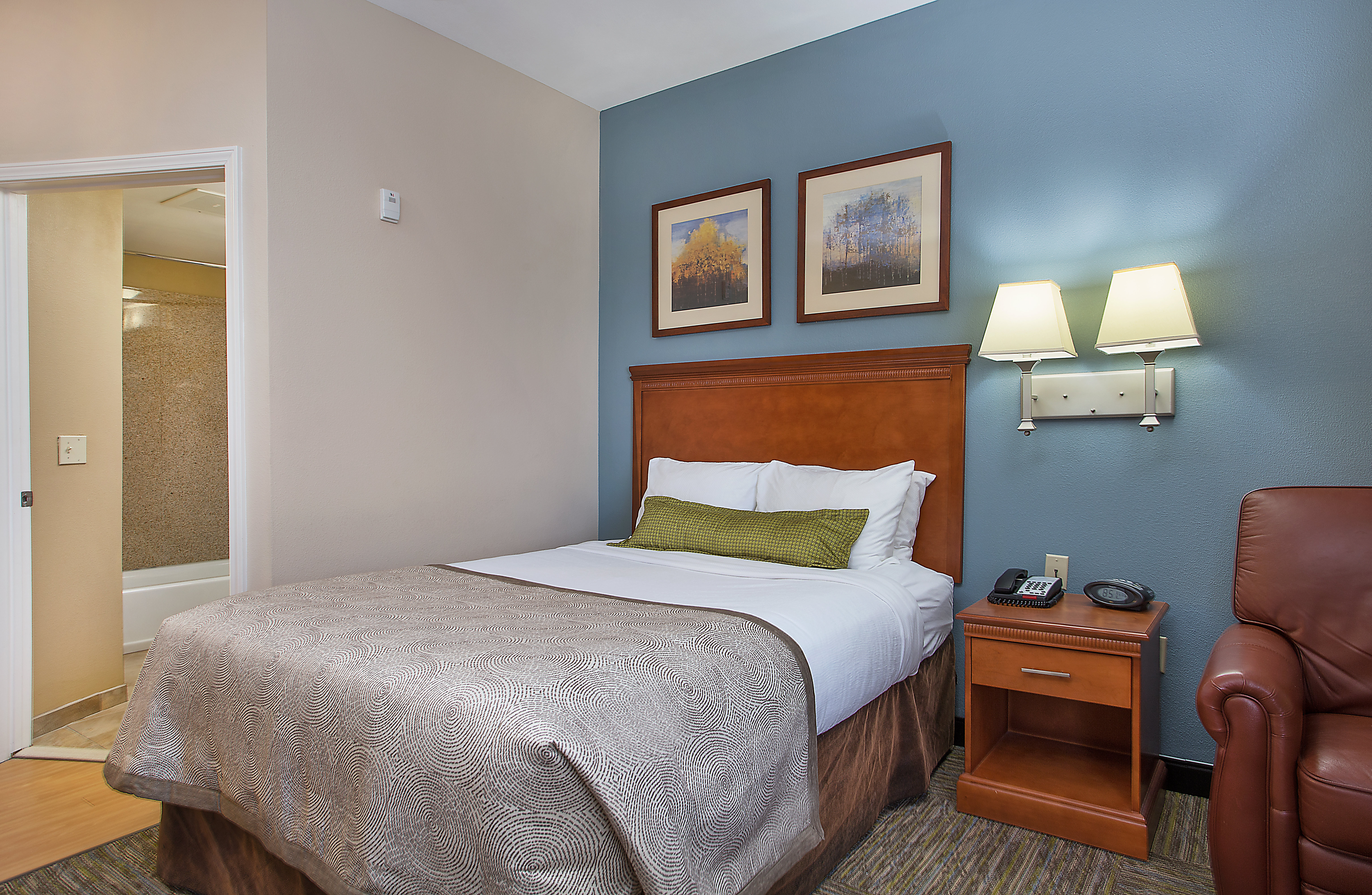 candlewood suites tuscaloosa by ihg
