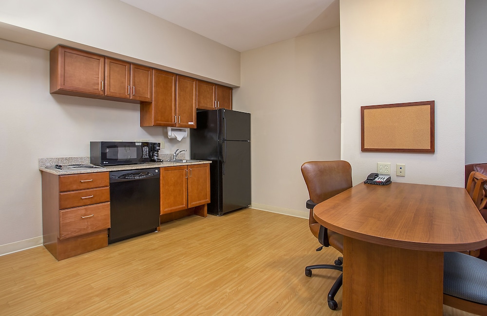 candlewood suites tuscaloosa by ihg