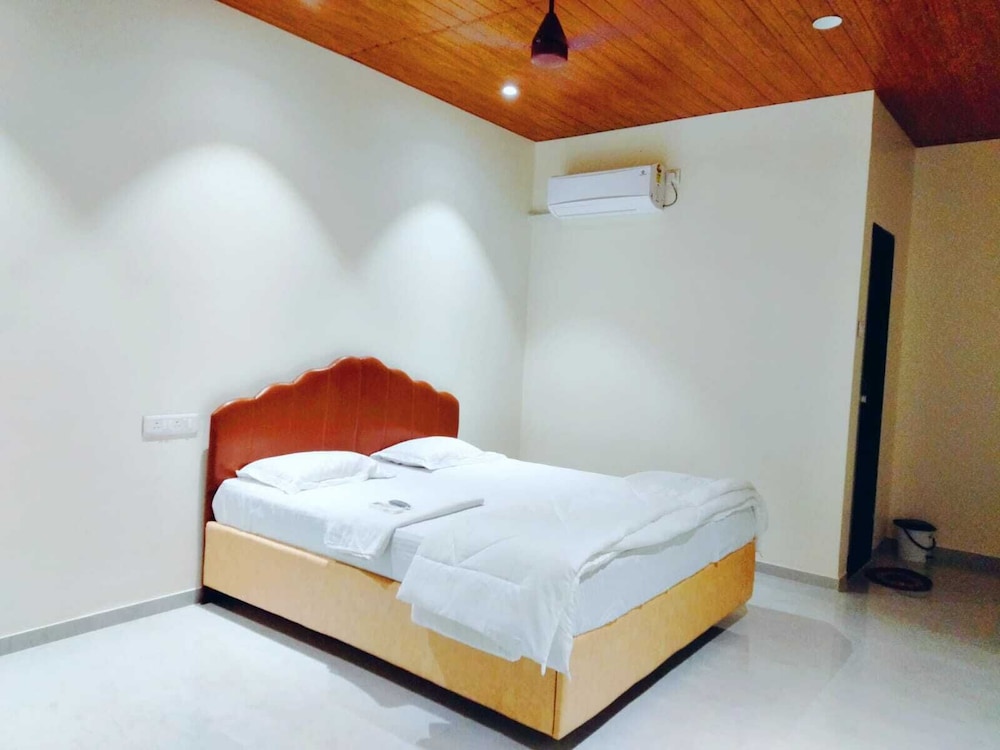 aarambh the creek breeze resort