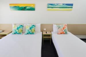 Palm Beach Hotel,Gold Coast>>Currumbin,3 star
