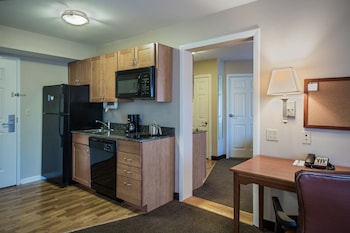 Candlewood Suites Windsor Locks Bradley Arpt By Ihg,Hartford County>>Hartford,3 star
