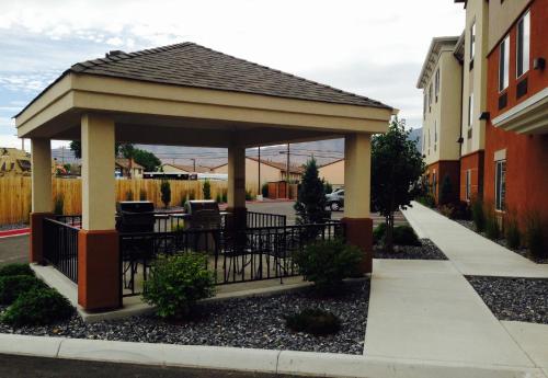 candlewood suites winnemucca by ihg
