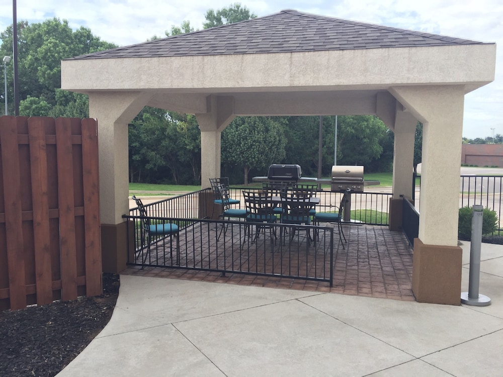candlewood suites woodward by ihg