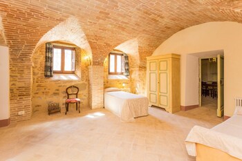 borgo colognola dimora storica