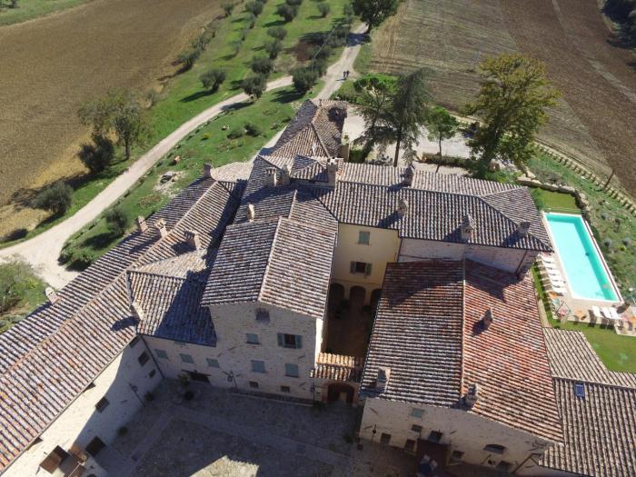 borgo colognola dimora storica