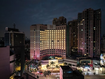 qinghui garden orange crystal hotel