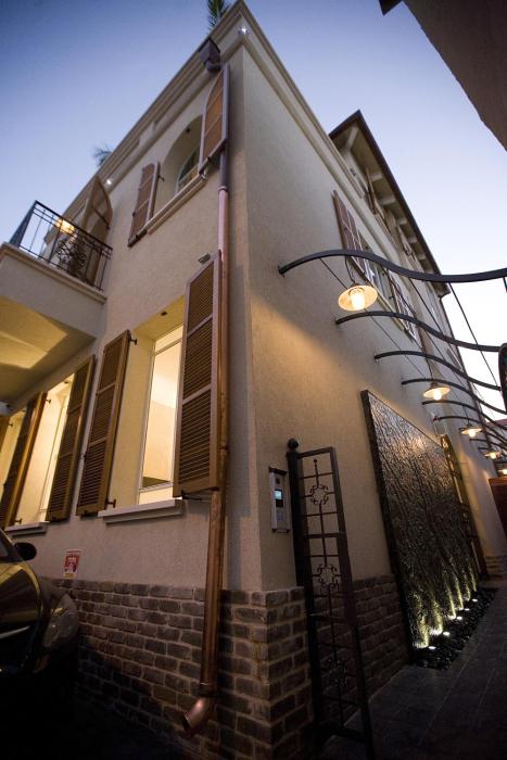 molcho neve tzedek