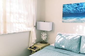 beachside gardens apartments by lowkl